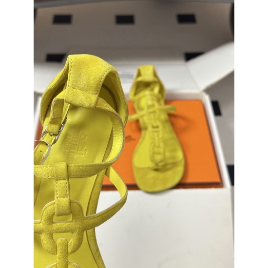 Hermès Fashion Shoes Best Quality
Women 35-41
Men 39-44