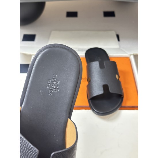 Hermès Fashion Shoes Best Quality
Women 35-41
Men 39-44