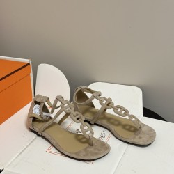 Hermès Fashion Shoes Best Quality
Women 35-41
Men 39-44