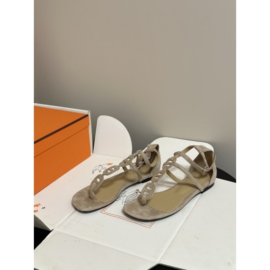 Hermès Fashion Shoes Best Quality
Women 35-41
Men 39-44