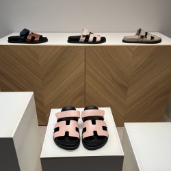 Hermès Fashion Shoes Best Quality
Women 35-41
Men 39-44