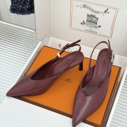 Hermès Fashion Shoes Best Quality
Women 35-41
Men 39-44