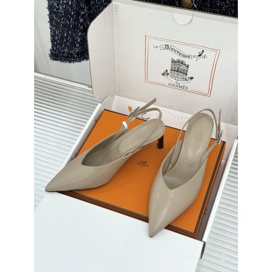 Hermès Fashion Shoes Best Quality
Women 35-41
Men 39-44