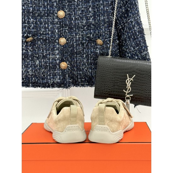 Hermès Fashion Shoes Best Quality
Women 35-41
Men 39-44