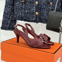 Hermès Fashion Shoes Best Quality
Women 35-41
Men 39-44