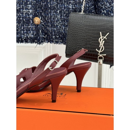Hermès Fashion Shoes Best Quality
Women 35-41
Men 39-44