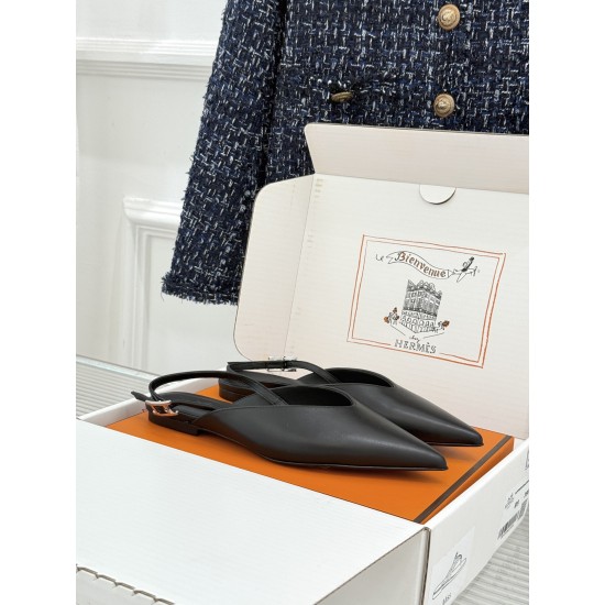 Hermès Fashion Shoes Best Quality
Women 35-41
Men 39-44