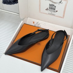 Hermès Fashion Shoes Best Quality
Women 35-41
Men 39-44