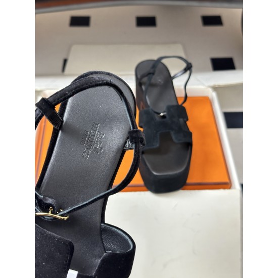 Hermès Fashion Shoes Best Quality
Women 35-41
Men 39-44