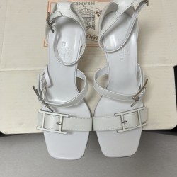 Hermès Fashion Shoes Best Quality
Women 35-41
Men 39-44