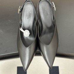 Hermès Fashion Shoes Best Quality
Women 35-41
Men 39-44