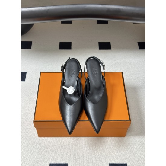 Hermès Fashion Shoes Best Quality
Women 35-41
Men 39-44