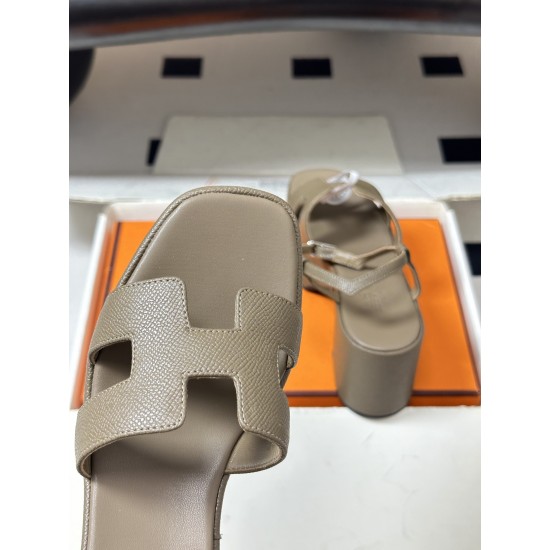 Hermès Fashion Shoes Best Quality
Women 35-41
Men 39-44