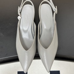 Hermès Fashion Shoes Best Quality
Women 35-41
Men 39-44