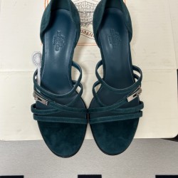 Hermès Fashion Shoes Best Quality
Women 35-41
Men 39-44