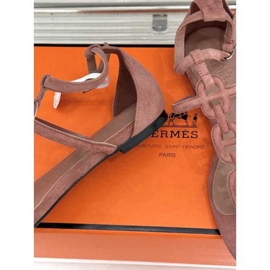 Hermès Fashion Shoes Best Quality
Women 35-41
Men 39-44