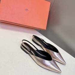 Hermès Fashion Shoes Best Quality
Women 35-41
Men 39-44