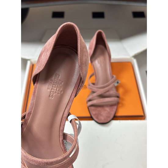 Hermès Fashion Shoes Best Quality
Women 35-41
Men 39-44