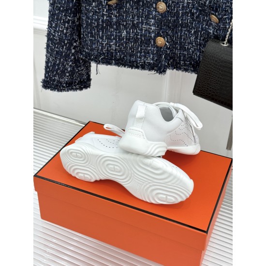 Hermès Fashion Shoes Best Quality
Women 35-41
Men 39-44