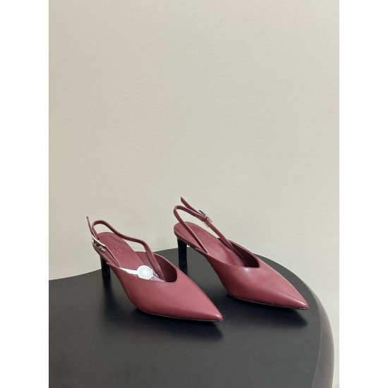 Hermès Fashion Shoes Best Quality
Women 35-41
Men 39-44