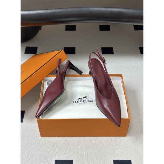 Hermès Fashion Shoes Best Quality
Women 35-41
Men 39-44