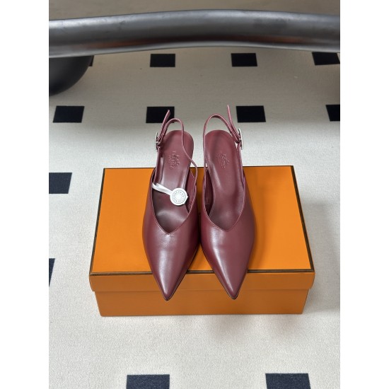 Hermès Fashion Shoes Best Quality
Women 35-41
Men 39-44