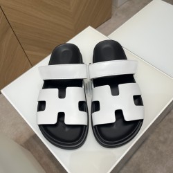 Hermès Fashion Shoes Best Quality
Women 35-41
Men 39-44