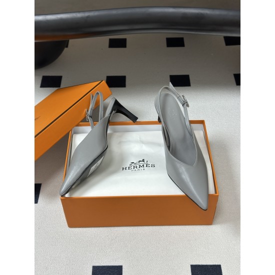 Hermès Fashion Shoes Best Quality
Women 35-41
Men 39-44