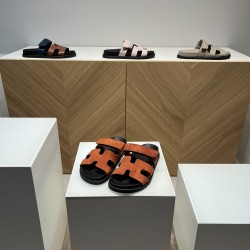 Hermès Fashion Shoes Best Quality
Women 35-41
Men 39-44