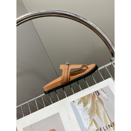 Hermès Fashion Shoes Best Quality
Women 35-41
Men 39-44