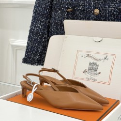 Hermès Fashion Shoes Best Quality
Women 35-41
Men 39-44