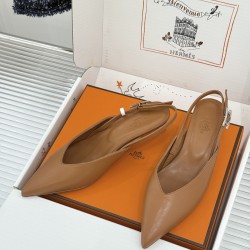 Hermès Fashion Shoes Best Quality
Women 35-41
Men 39-44