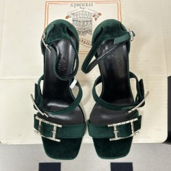 Hermès Fashion Shoes Best Quality
Women 35-41
Men 39-44