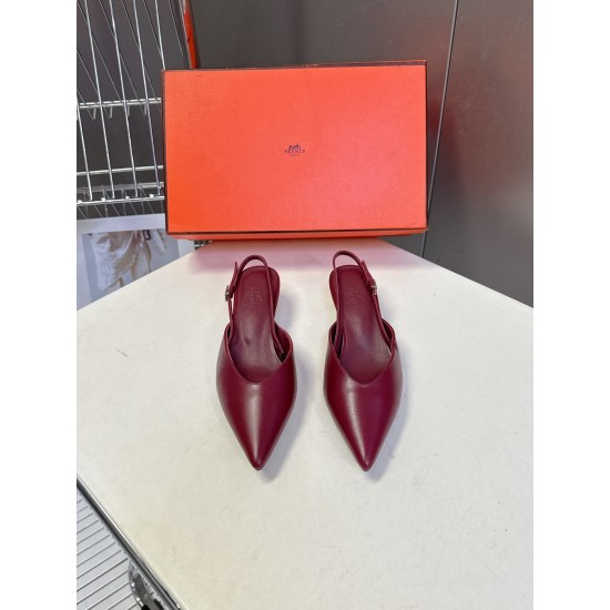 Hermès Fashion Shoes Best Quality
Women 35-41
Men 39-44