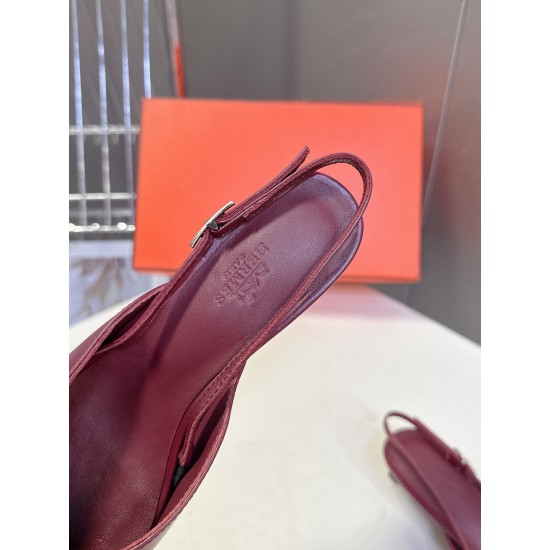 Hermès Fashion Shoes Best Quality
Women 35-41
Men 39-44