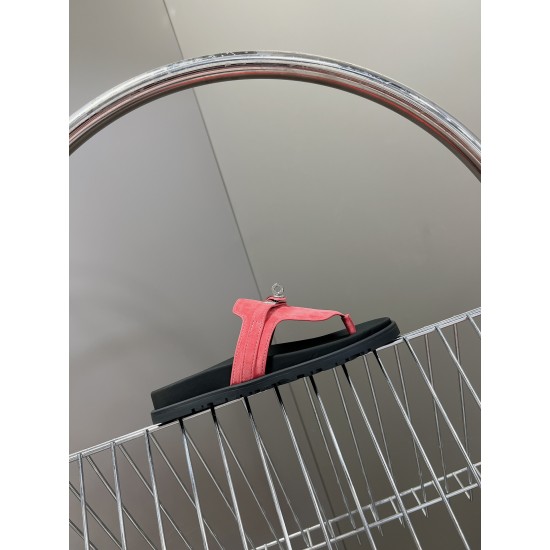 Hermès Fashion Shoes Best Quality
Women 35-41
Men 39-44