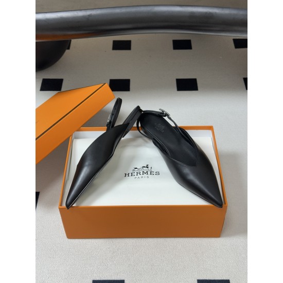 Hermès Fashion Shoes Best Quality
Women 35-41
Men 39-44