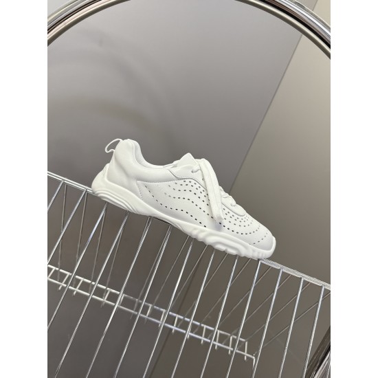 Hermès Fashion Shoes Best Quality
Women 35-41
Men 39-44