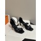 Hermès Fashion Shoes Best Quality
Women 35-41
Men 39-44
