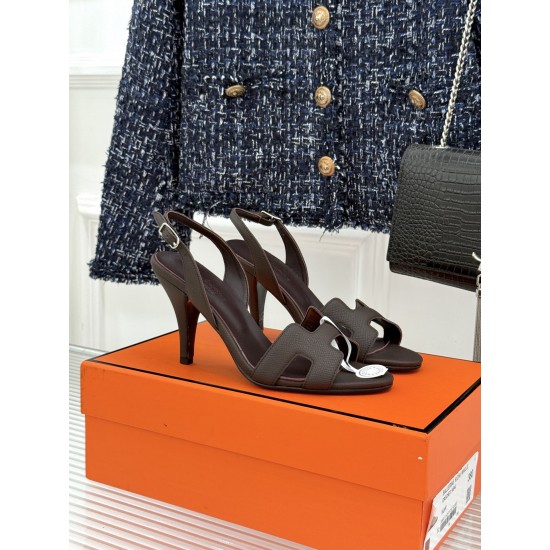 Hermès Fashion Shoes Best Quality
Women 35-41
Men 39-44