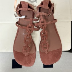 Hermès Fashion Shoes Best Quality
Women 35-41
Men 39-44