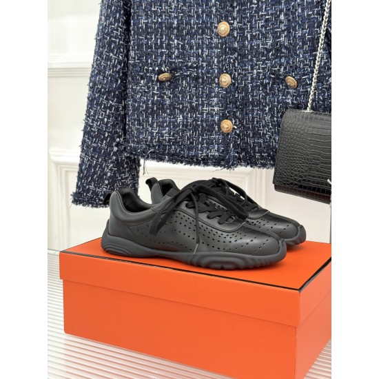 Hermès Fashion Shoes Best Quality
Women 35-41
Men 39-44