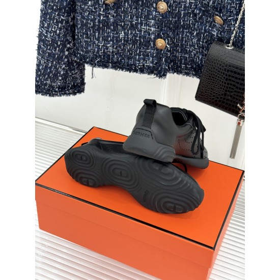 Hermès Fashion Shoes Best Quality
Women 35-41
Men 39-44