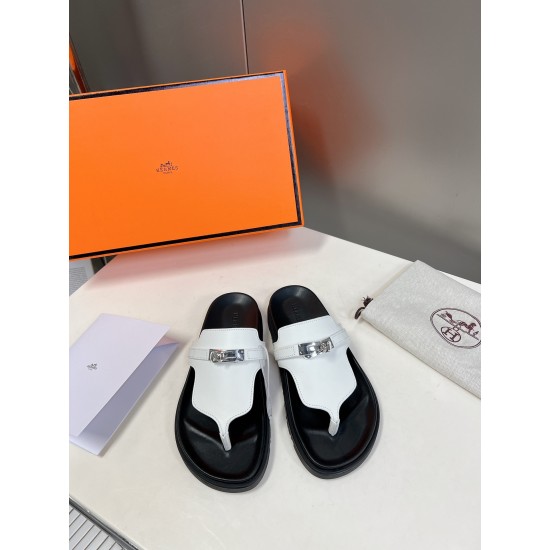 Hermès Fashion Shoes Best Quality
Women 35-41
Men 39-44