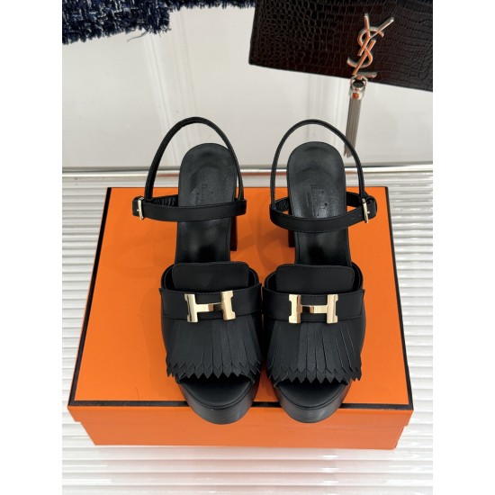 Hermès Fashion Shoes Best Quality
Women 35-41
Men 39-44