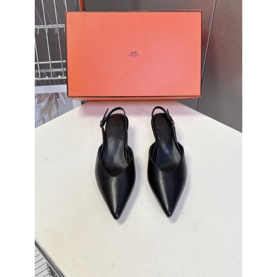 Hermès Fashion Shoes Best Quality
Women 35-41
Men 39-44
