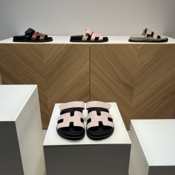 Hermès Fashion Shoes Best Quality
Women 35-41
Men 39-44