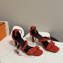 Hermès Fashion Shoes Best Quality
Women 35-41
Men 39-44