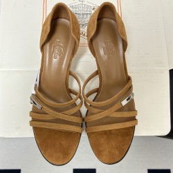 Hermès Fashion Shoes Best Quality
Women 35-41
Men 39-44