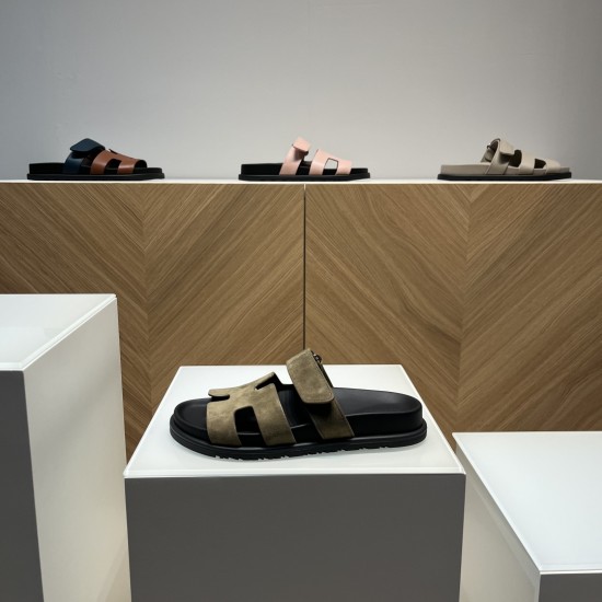 Hermès Fashion Shoes Best Quality
Women 35-41
Men 39-44